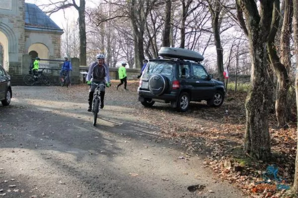 Biało – Czerwoni rowerzyści na 100-lecie Odzyskania Niepodległości